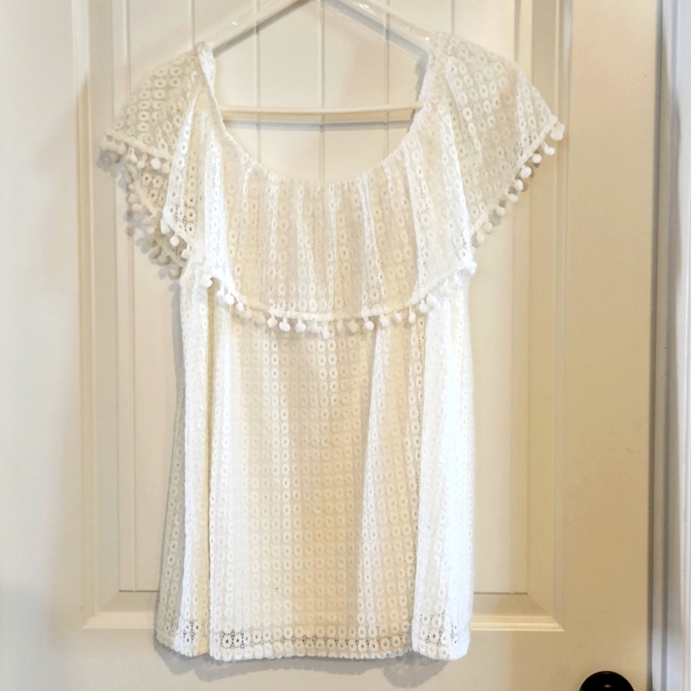 Ivy Rose, Off the shoulder or on, women's white shirt